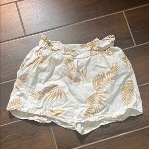 Tropical Leaf Print Women's Shorts